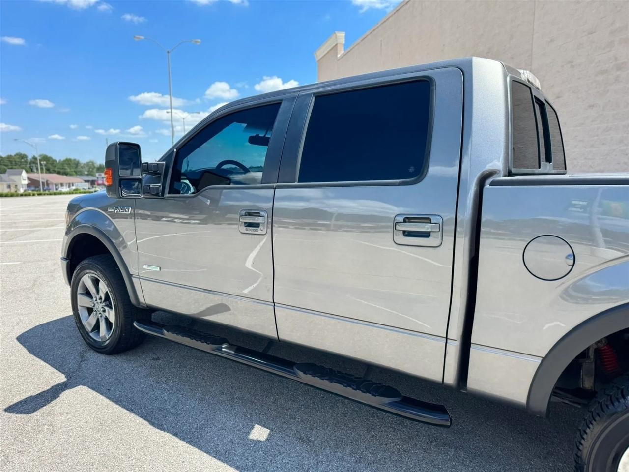 Ford F-150 4WD SuperCrew 145" King Ranch 2013