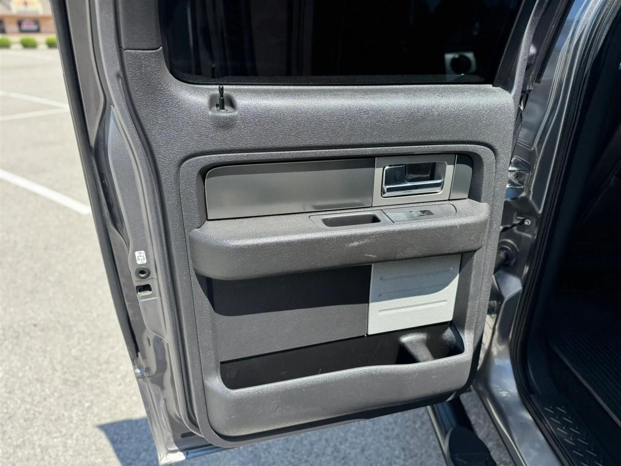 Ford F-150 4WD SuperCrew 145" King Ranch 2013