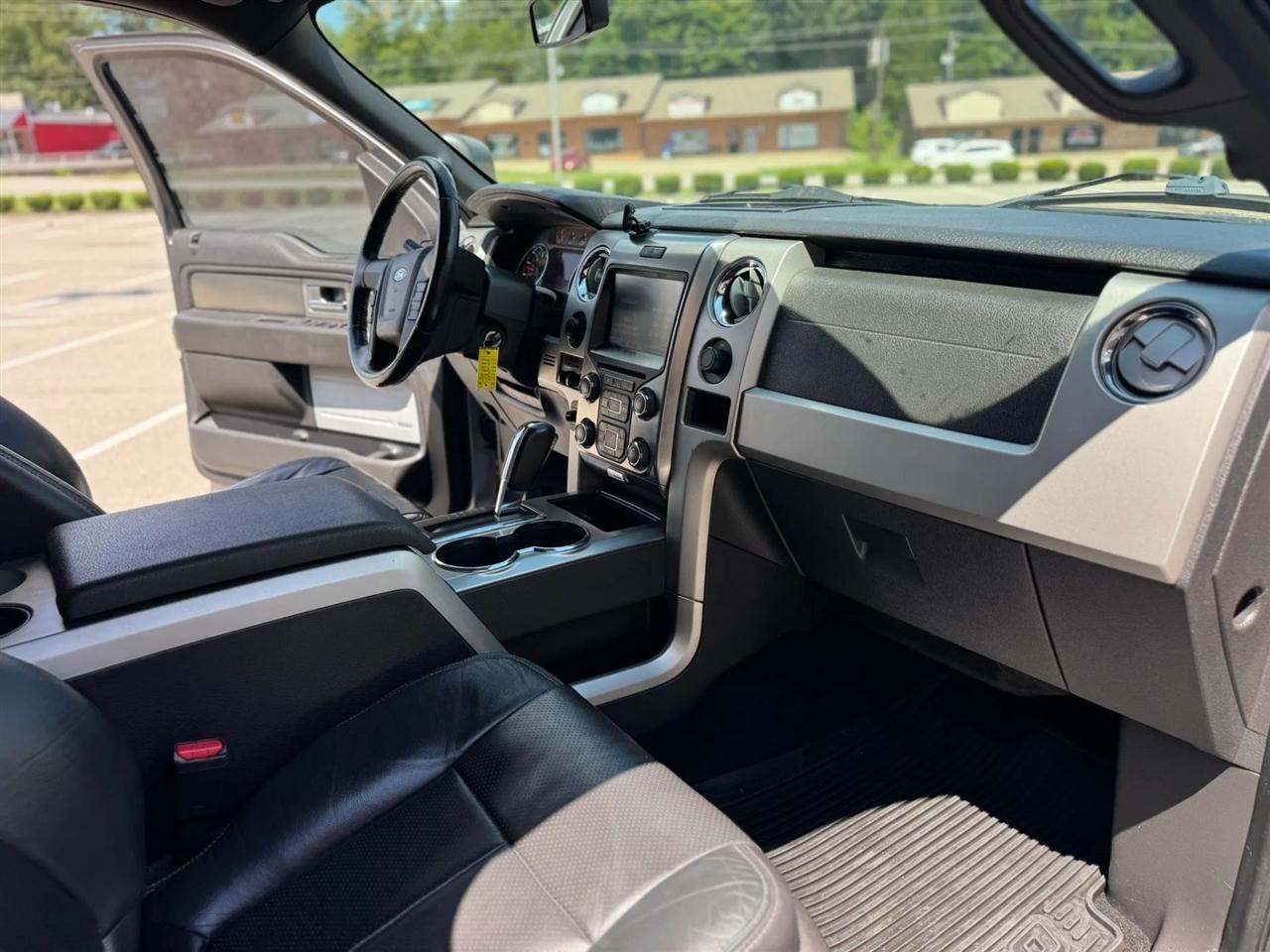 Ford F-150 4WD SuperCrew 145" King Ranch 2013