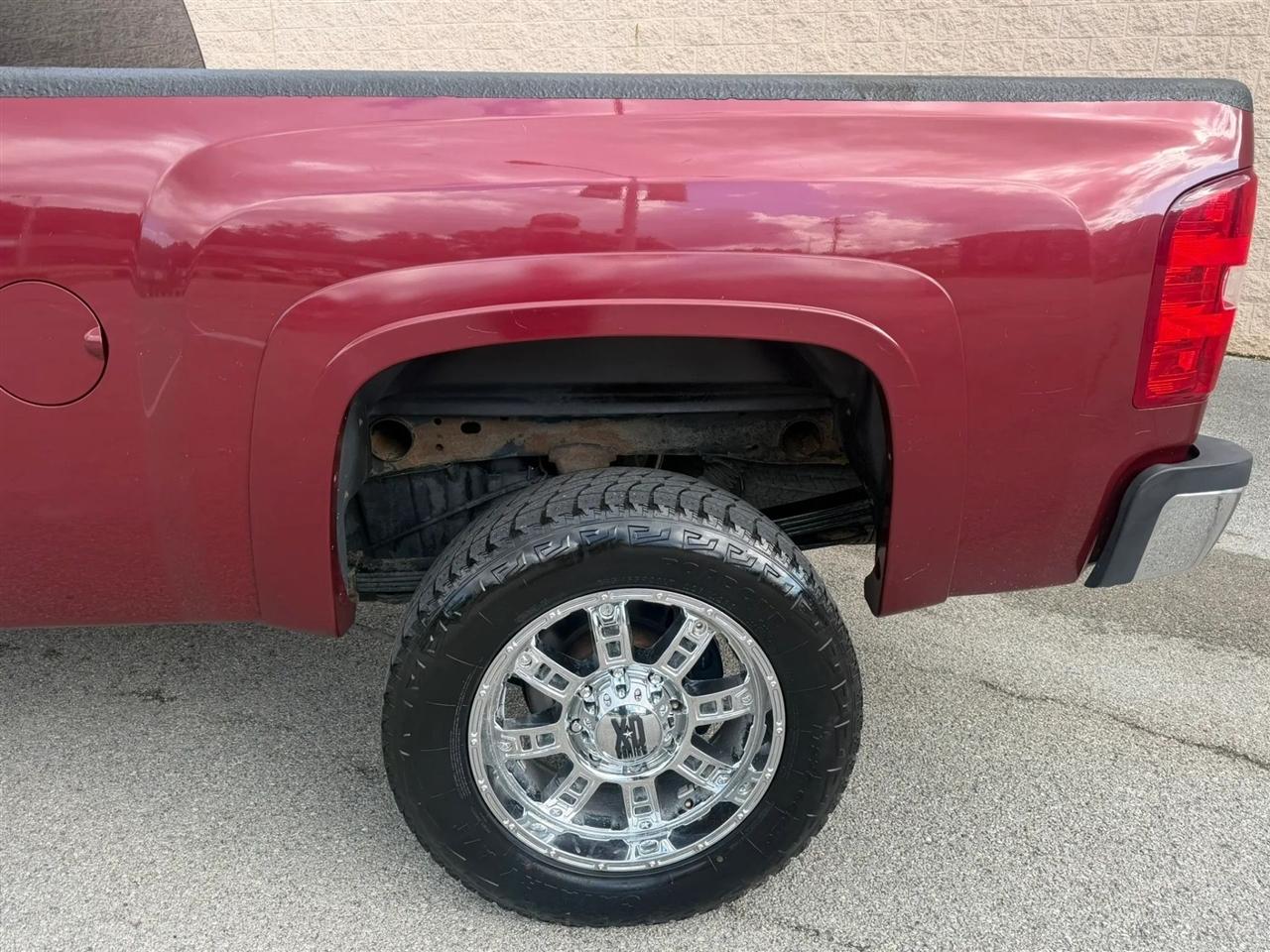 Chevrolet Silverado 2500HD 4WD Crew Cab 153.7" LTZ 2013