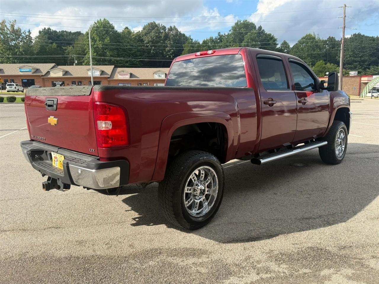 Chevrolet Silverado 2500HD 4WD Crew Cab 153.7" LTZ 2013