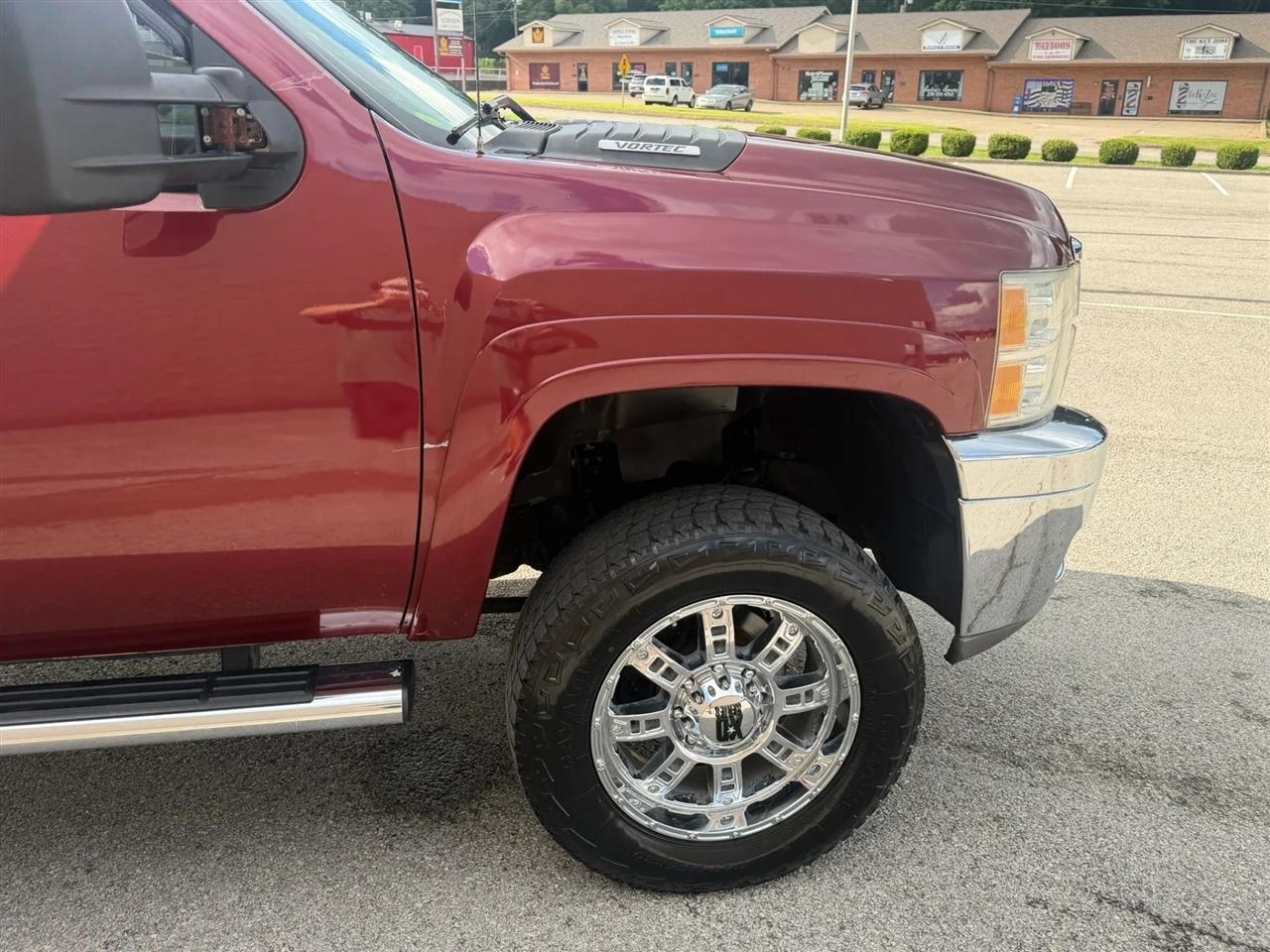 Chevrolet Silverado 2500HD 4WD Crew Cab 153.7" LTZ 2013