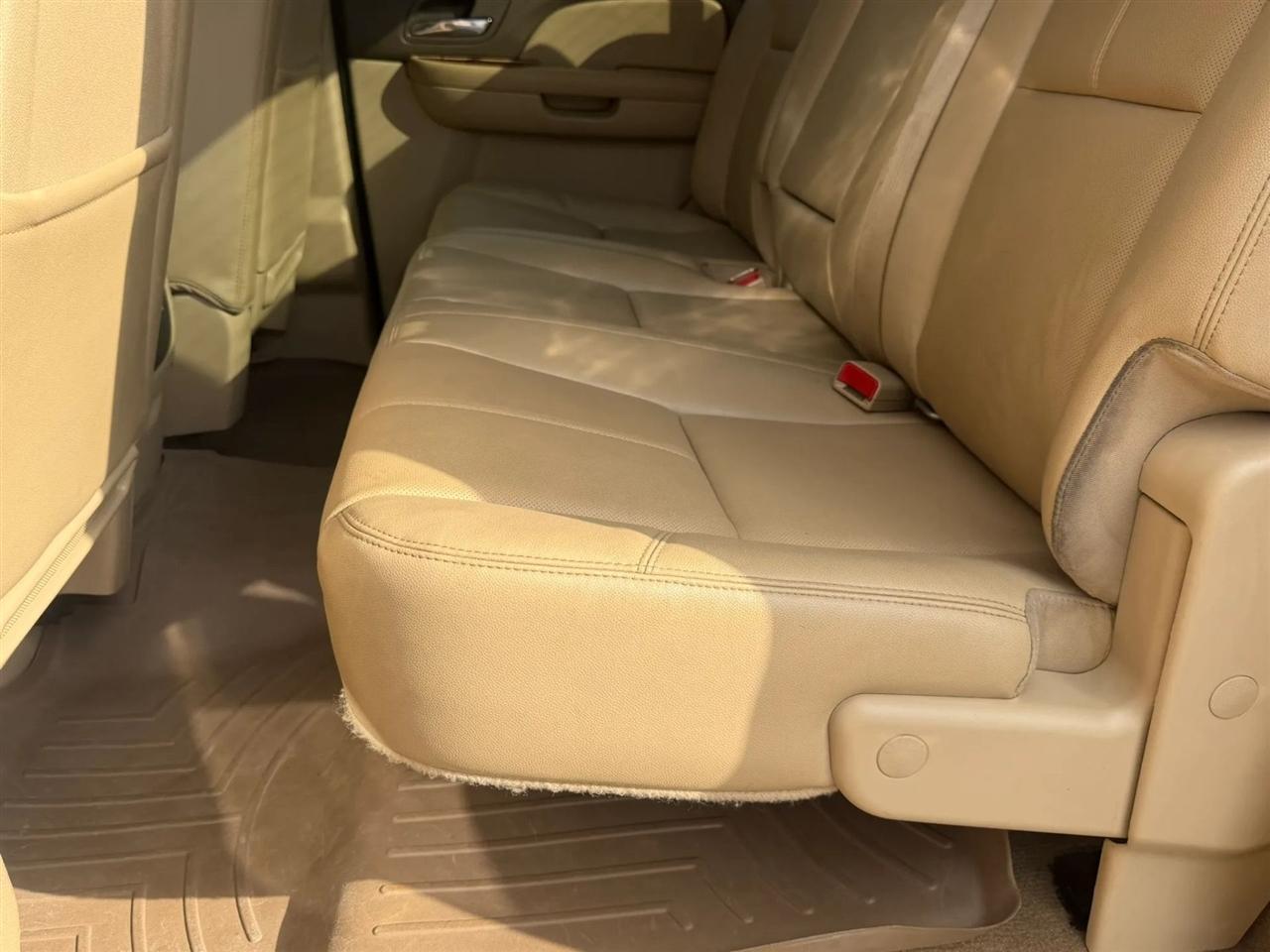 Chevrolet Silverado 2500HD 4WD Crew Cab 153.7" LTZ 2013