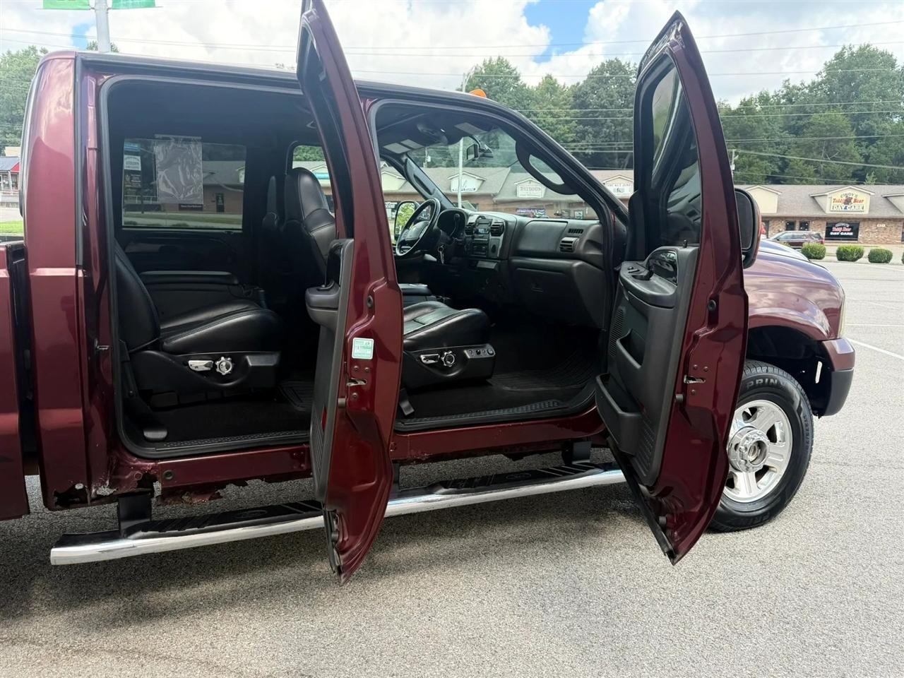 Ford Super Duty F-250 Crew Cab 156" Harley-Davidson 4WD 2006
