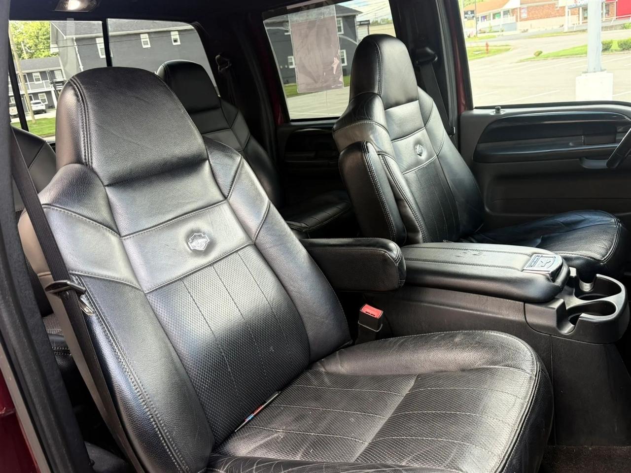 Ford Super Duty F-250 Crew Cab 156" Harley-Davidson 4WD 2006