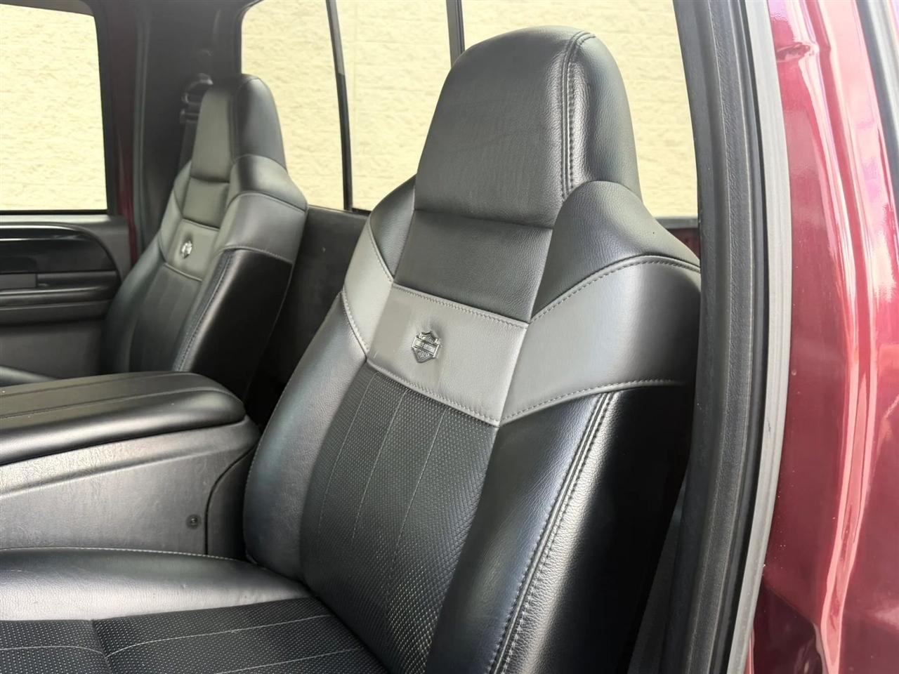 Ford Super Duty F-250 Crew Cab 156" Harley-Davidson 4WD 2006