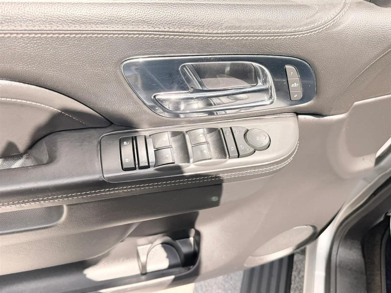 Cadillac Escalade AWD 4dr Platinum Edition 2013