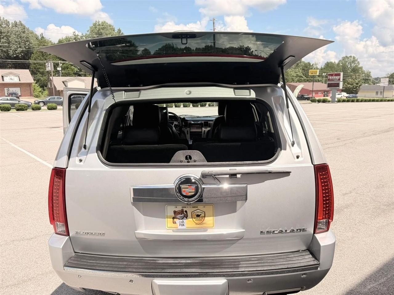 Cadillac Escalade AWD 4dr Platinum Edition 2013
