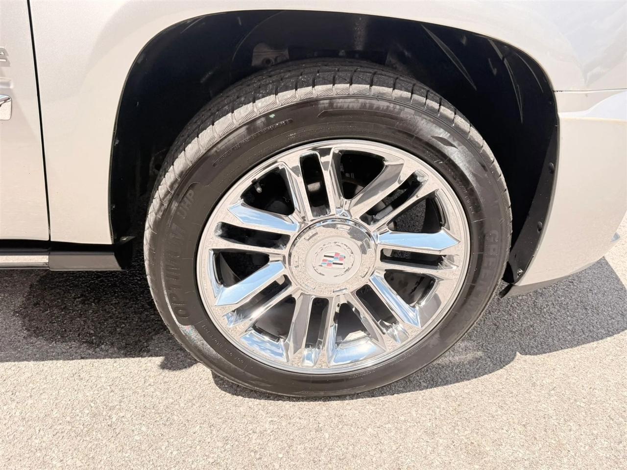 Cadillac Escalade AWD 4dr Platinum Edition 2013