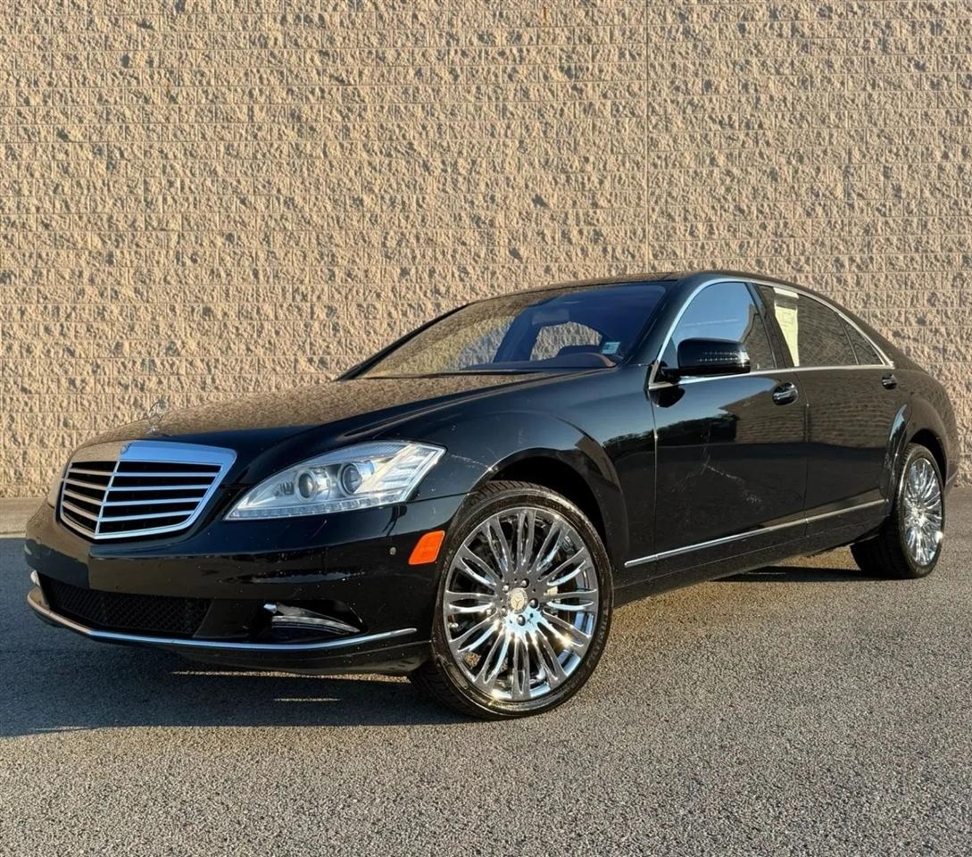 Mercedes-Benz S-Class 4dr Sdn S 550 4MATIC 2013