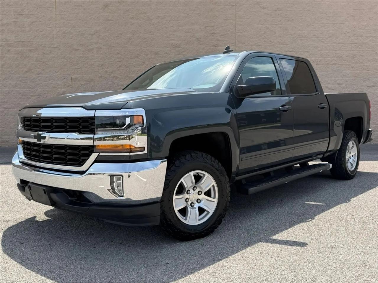 2018 Chevrolet Silverado 1500 4WD Crew Cab 143.5" LT w/1LT