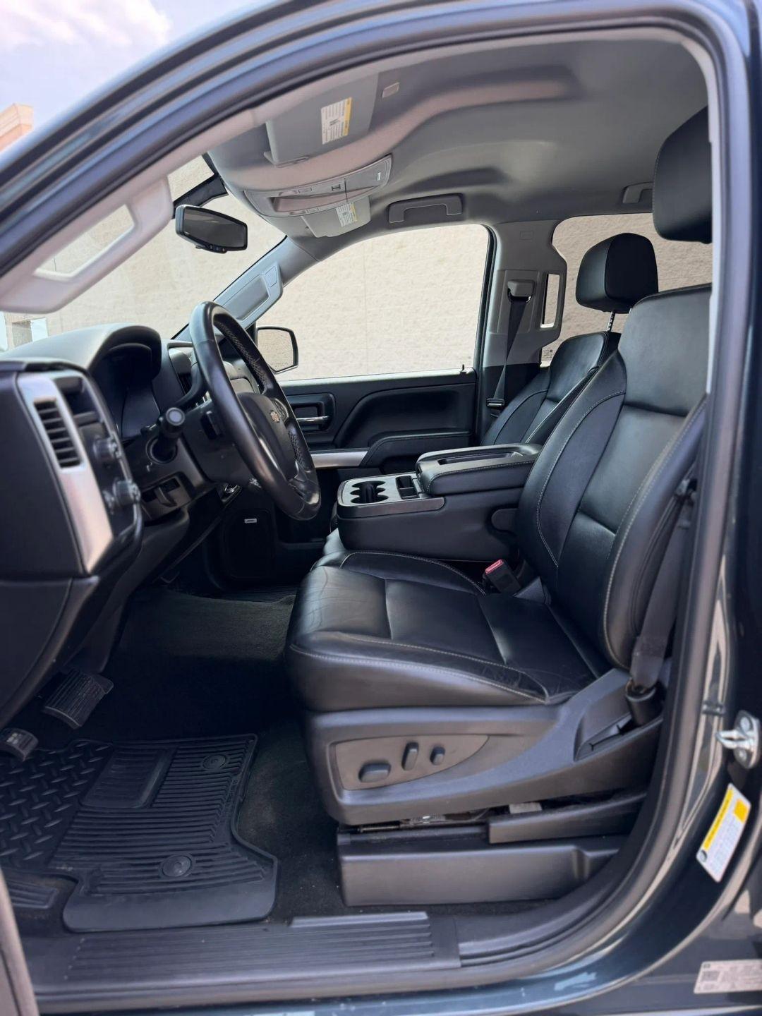 Chevrolet Silverado 1500 4WD Crew Cab 143.5" LT w/1LT 2018
