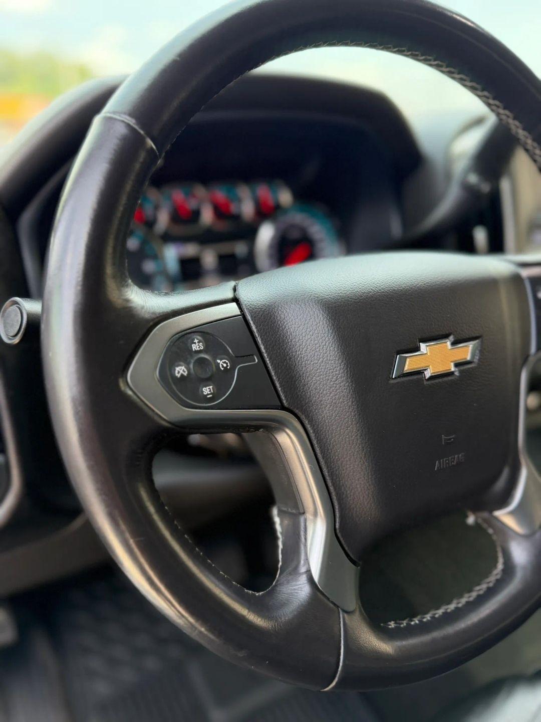 Chevrolet Silverado 1500 4WD Crew Cab 143.5" LT w/1LT 2018
