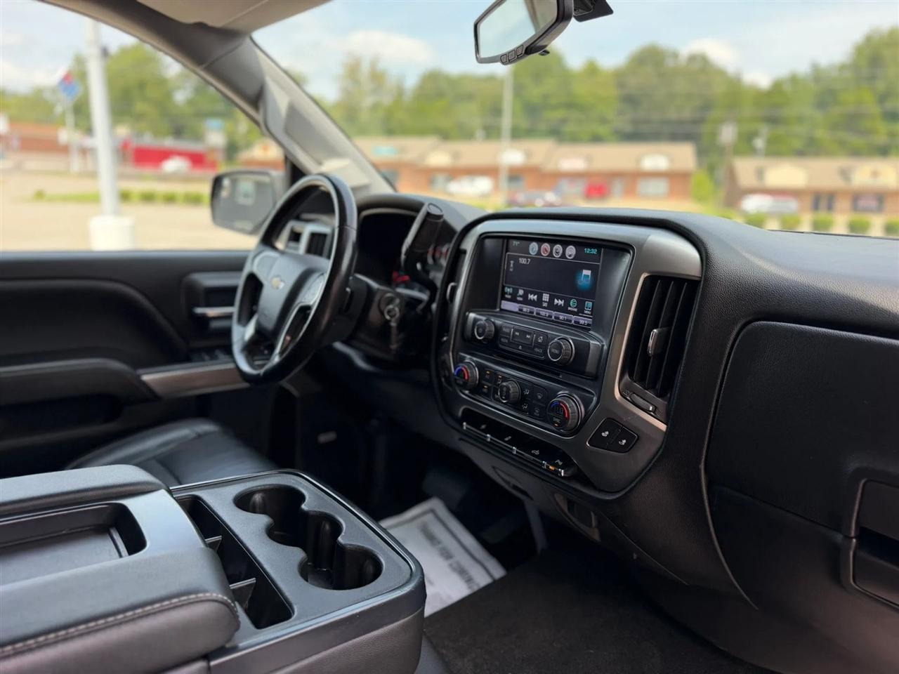 Chevrolet Silverado 1500 4WD Crew Cab 143.5" LT w/1LT 2018