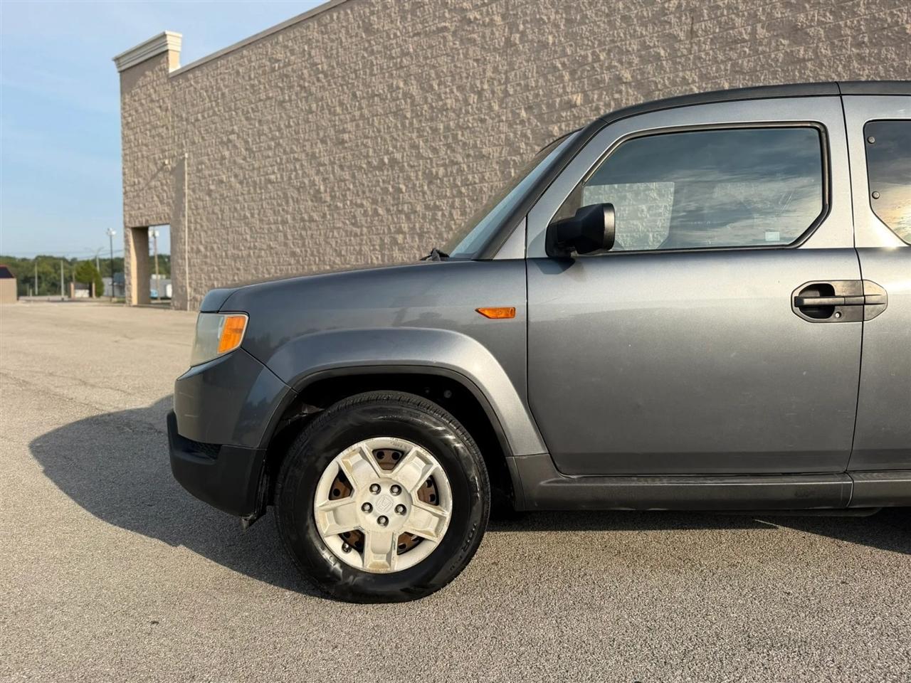 Honda Element 2WD 5dr Auto LX 2009