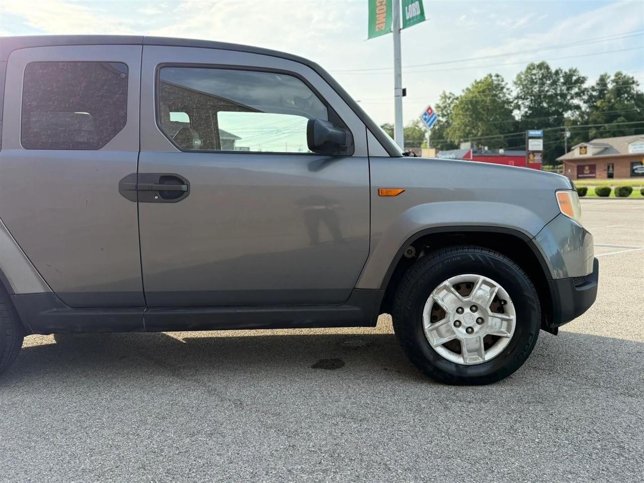 Honda Element 2WD 5dr Auto LX 2009