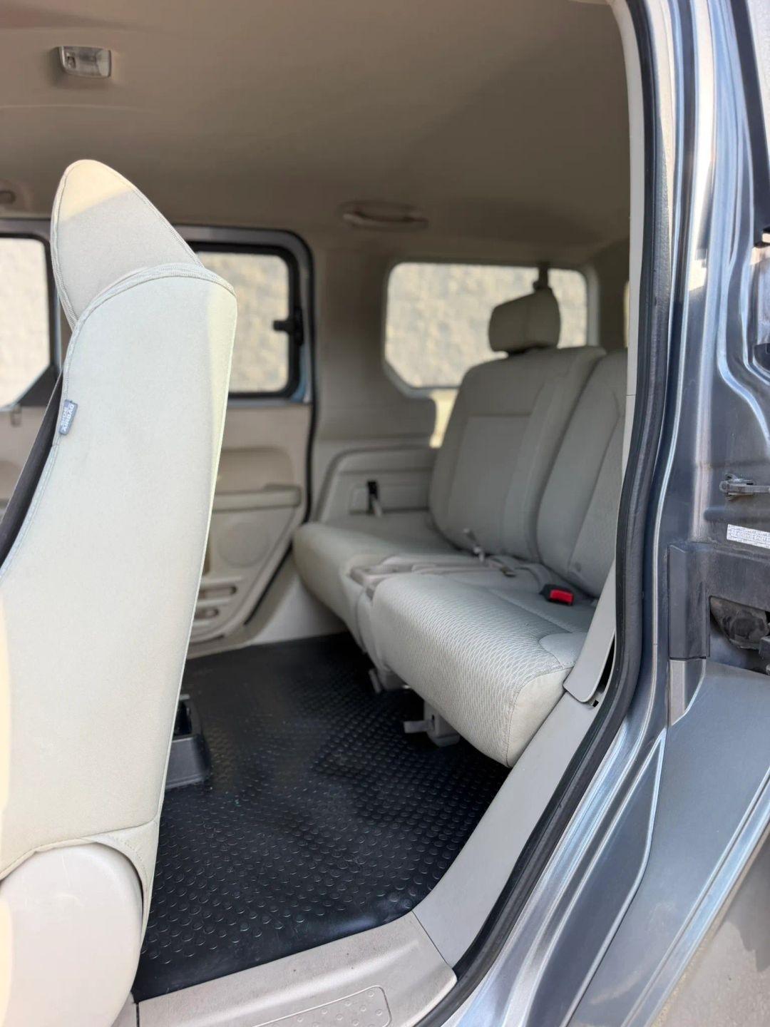 Honda Element 2WD 5dr Auto LX 2009