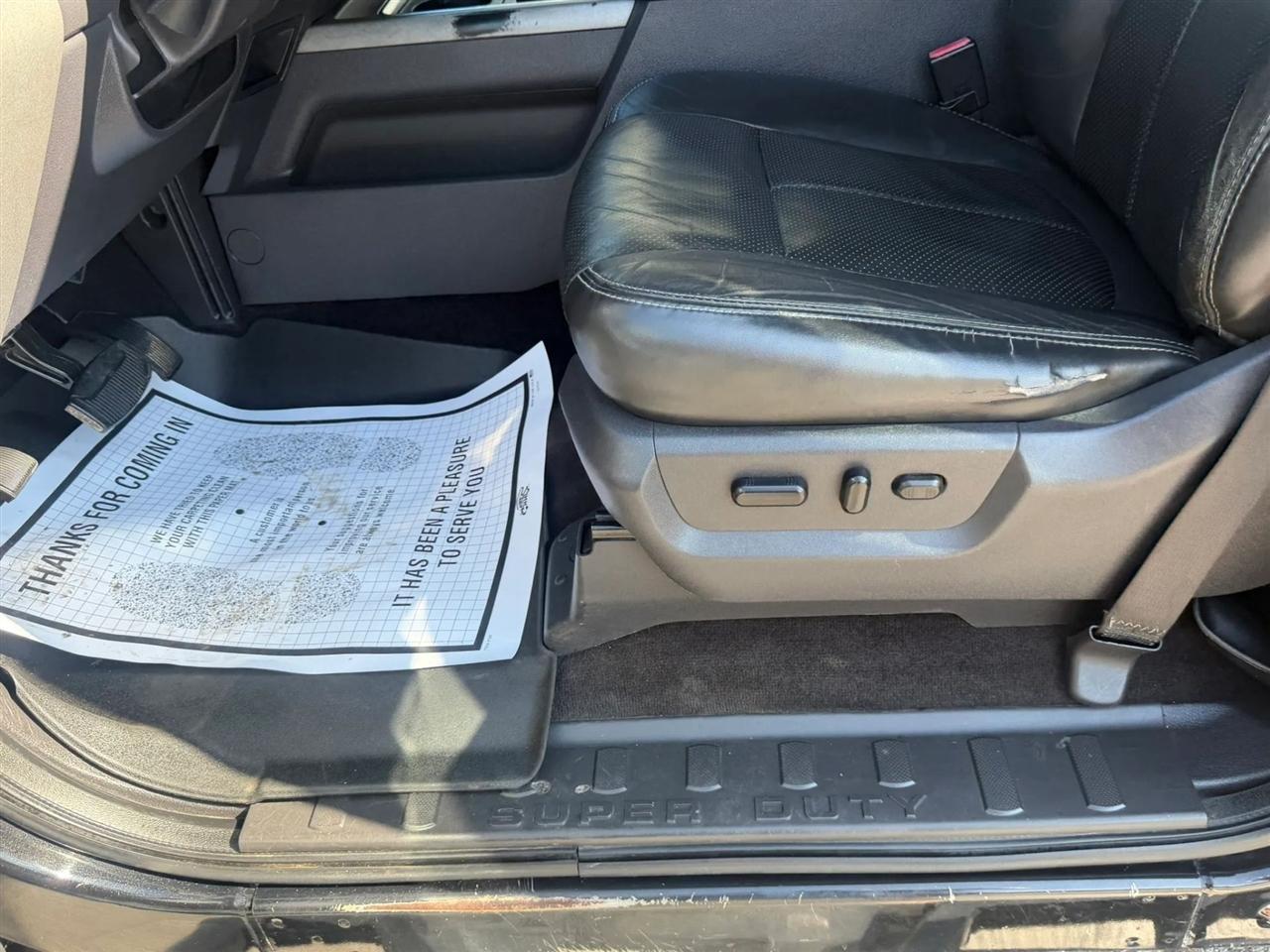 Ford Super Duty F-350 SRW 4WD Crew Cab 156" King Ranch 2011