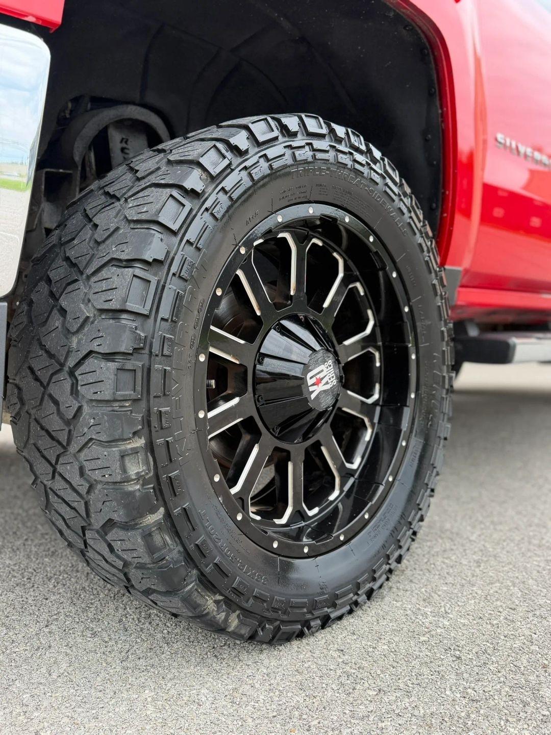 Chevrolet Silverado 1500 4WD Crew Cab 143.5" LT w/1LT 2014