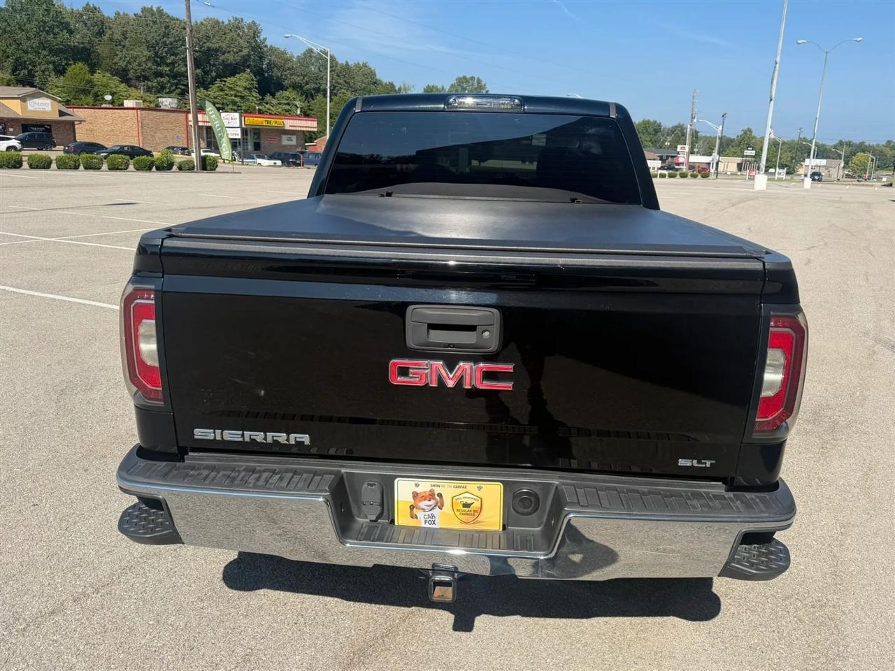 GMC Sierra 1500 4WD Crew Cab 143.5" SLT 2018