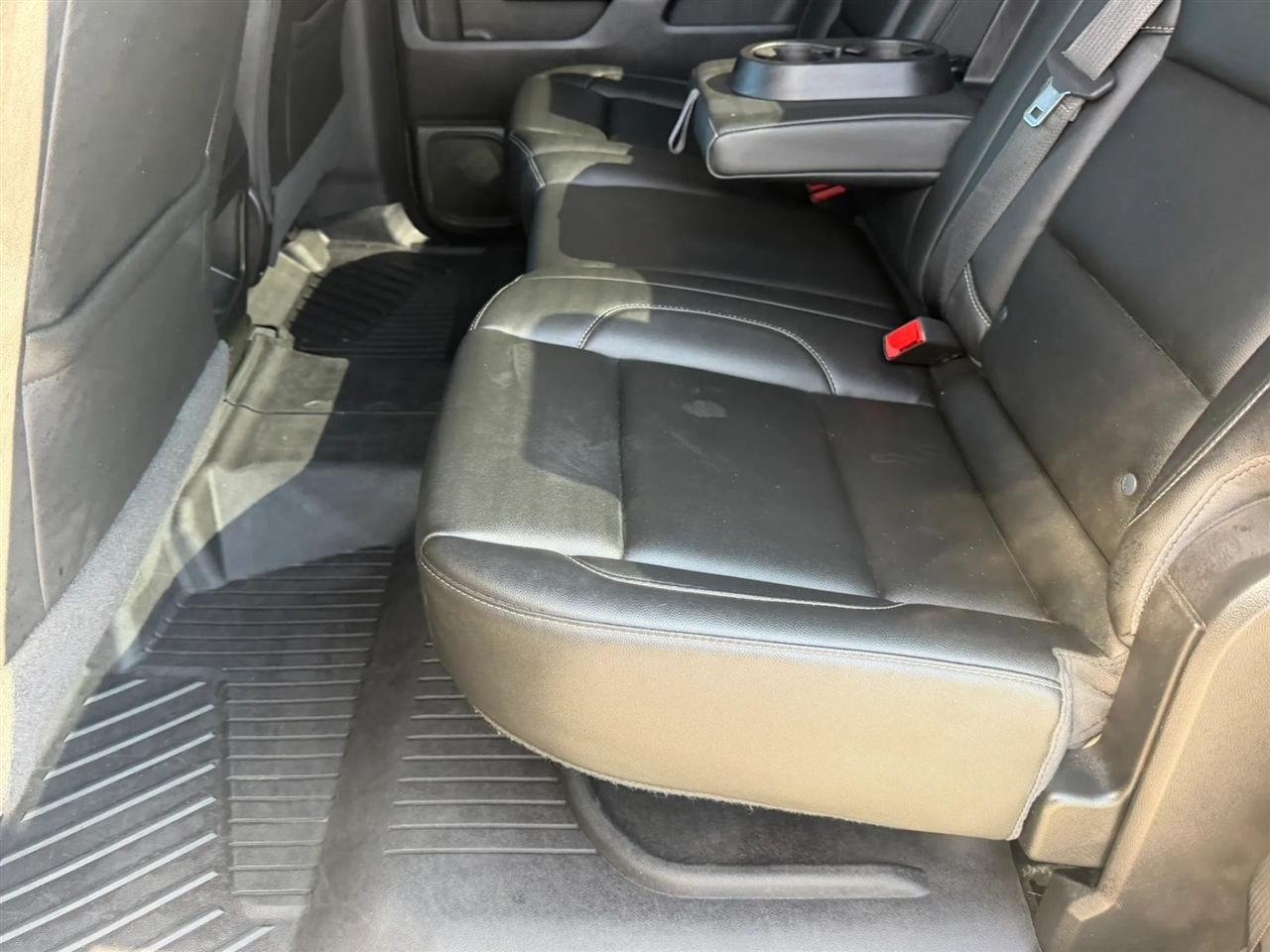 GMC Sierra 1500 4WD Crew Cab 143.5" SLT 2018