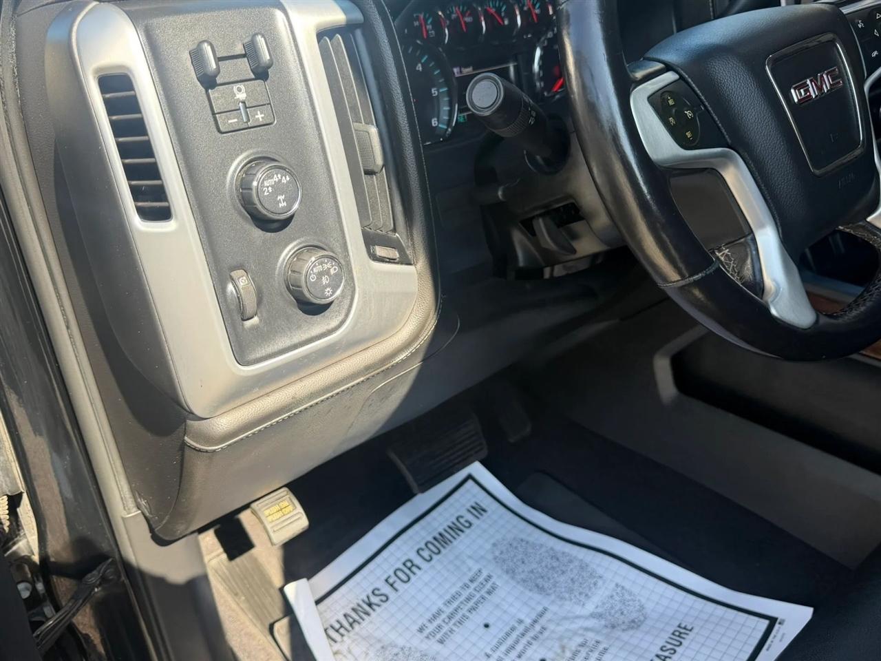 GMC Sierra 1500 4WD Crew Cab 143.5" SLT 2018