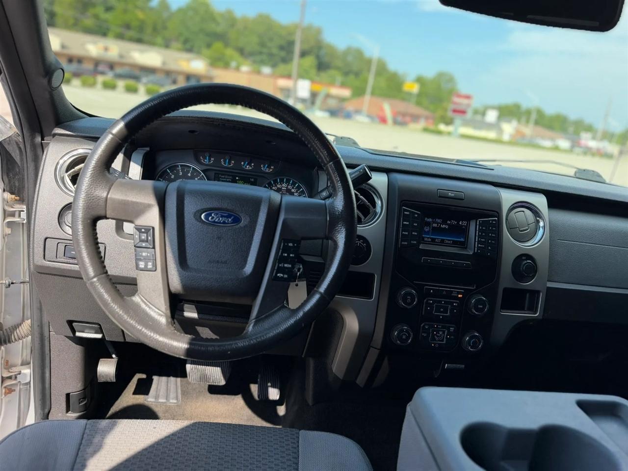 Ford F-150 4WD SuperCrew 145" King Ranch 2013