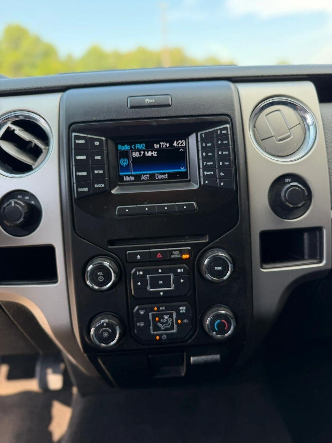 Ford F-150 4WD SuperCrew 145" King Ranch 2013