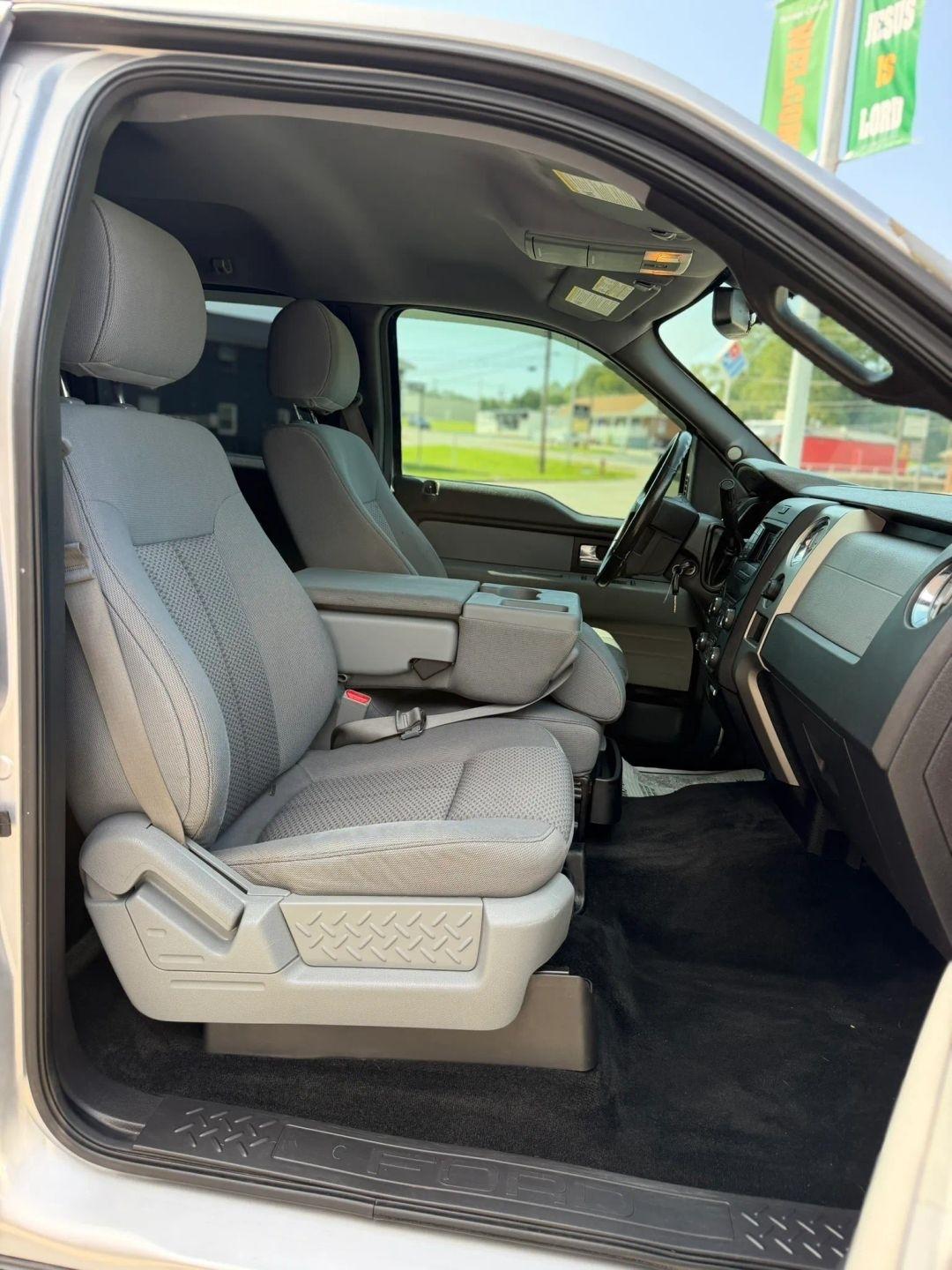 Ford F-150 4WD SuperCrew 145" King Ranch 2013