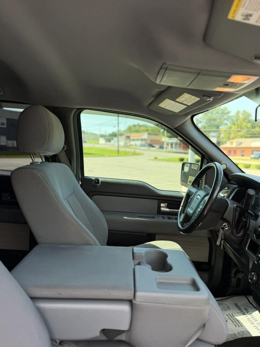 Ford F-150 4WD SuperCrew 145" King Ranch 2013