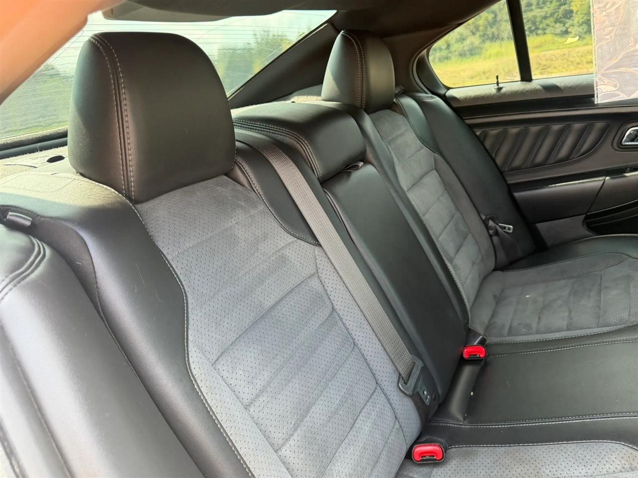 Ford Taurus 4dr Sdn SHO AWD 2014