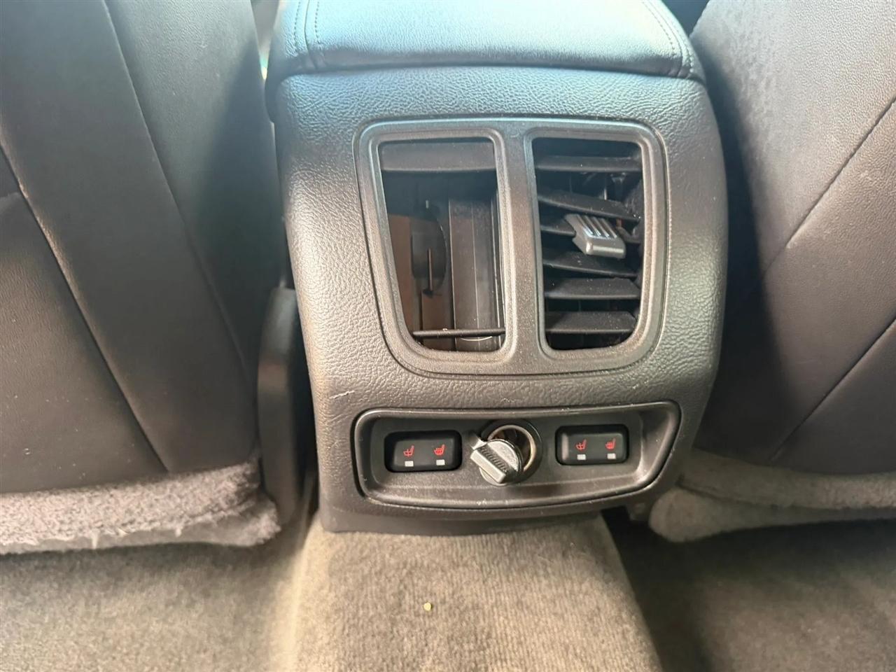 Ford Taurus 4dr Sdn SHO AWD 2014