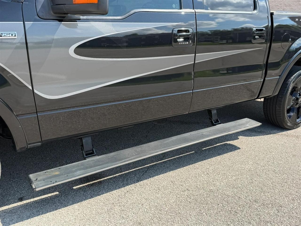 Ford F-150 4WD SuperCrew 145" Harley-Davidson 2012
