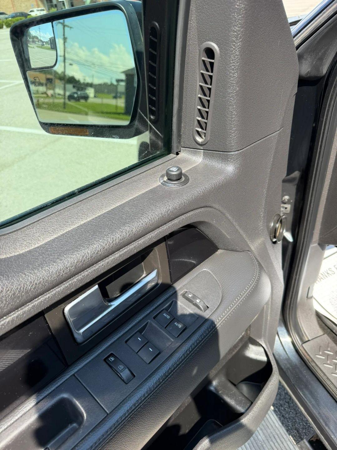 Ford F-150 4WD SuperCrew 145" Harley-Davidson 2012
