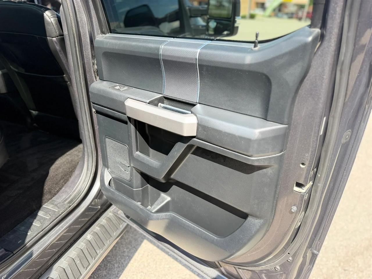 Ford F-150 King Ranch 4WD SuperCrew 5.5' Box 2018