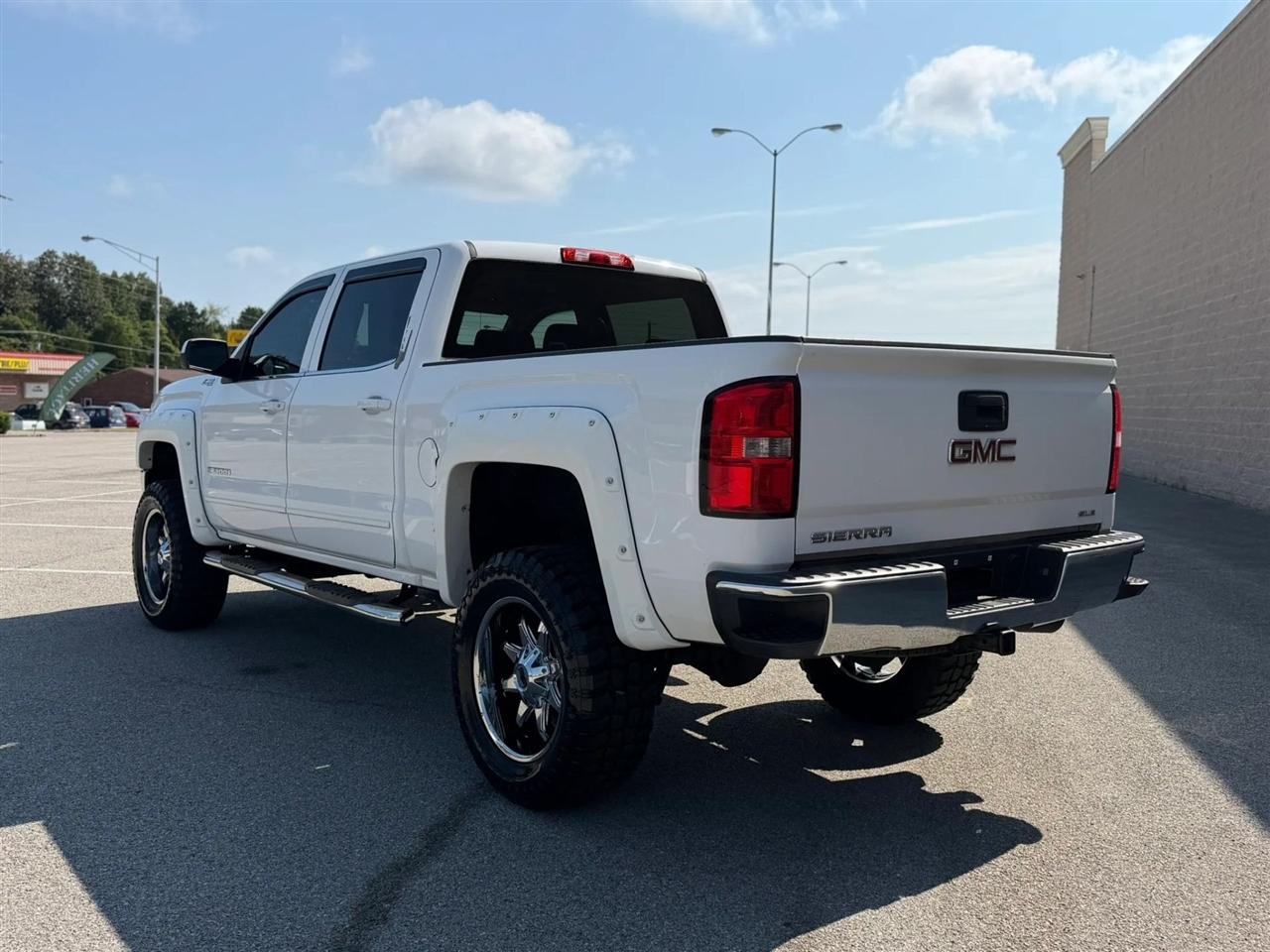 GMC Sierra 1500 4WD Crew Cab 143.5" SLE 2014