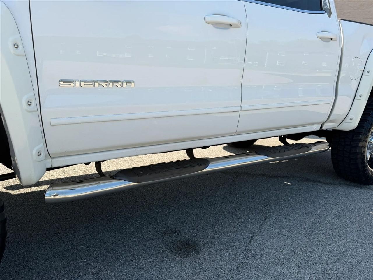 GMC Sierra 1500 4WD Crew Cab 143.5" SLE 2014