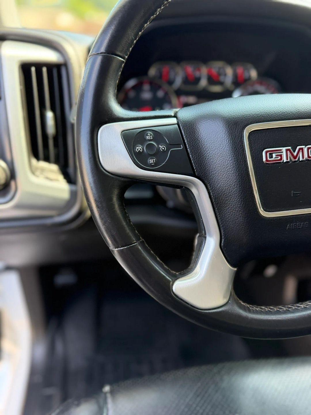 GMC Sierra 1500 4WD Crew Cab 143.5" SLE 2014