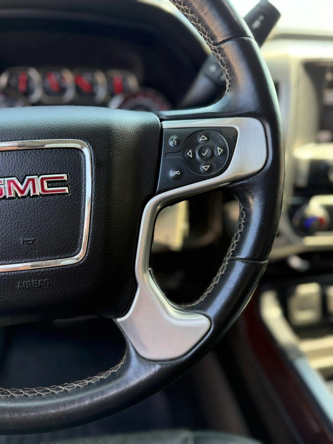 GMC Sierra 1500 4WD Crew Cab 143.5" SLE 2014