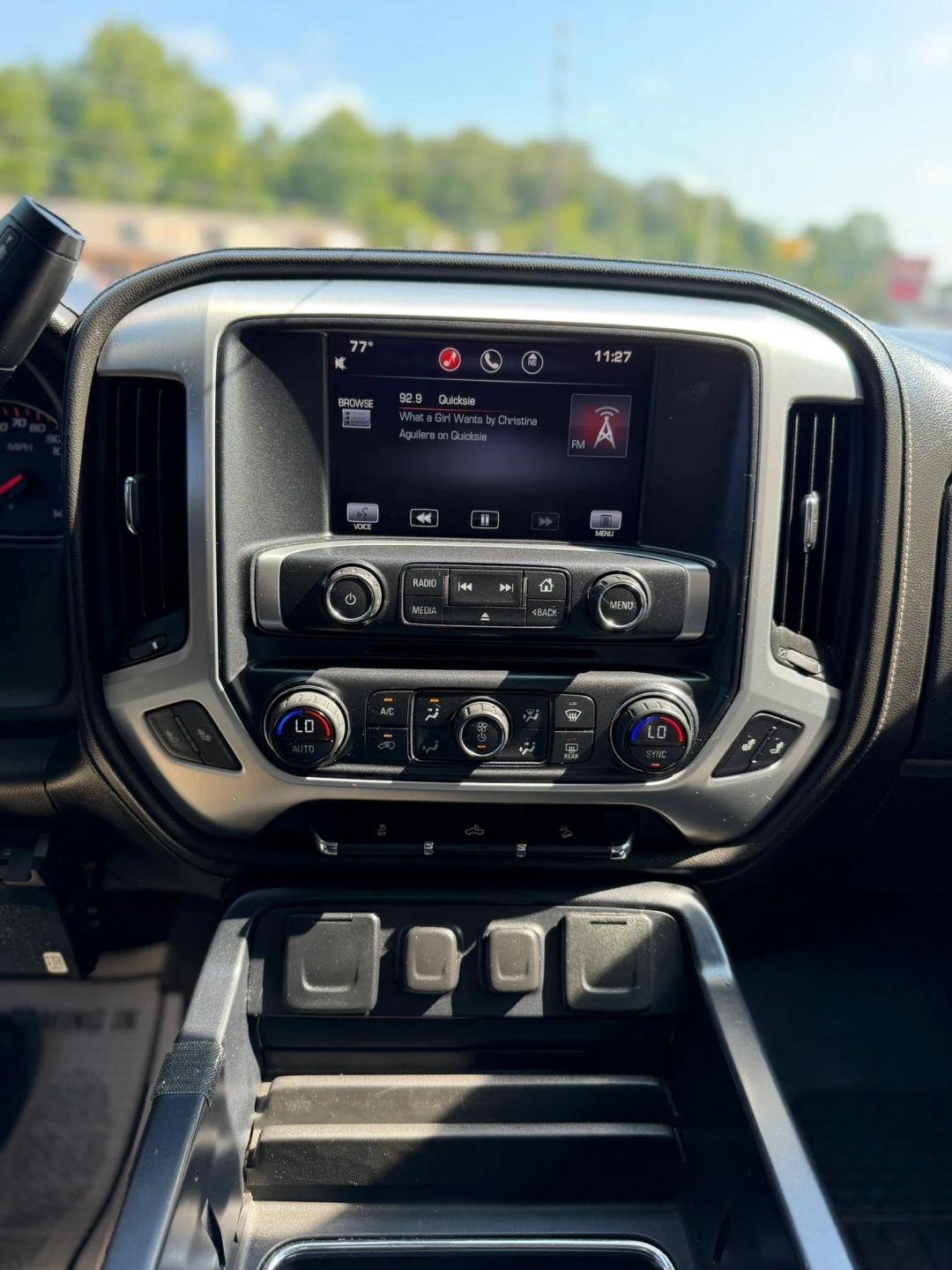 GMC Sierra 1500 4WD Crew Cab 143.5" SLE 2014