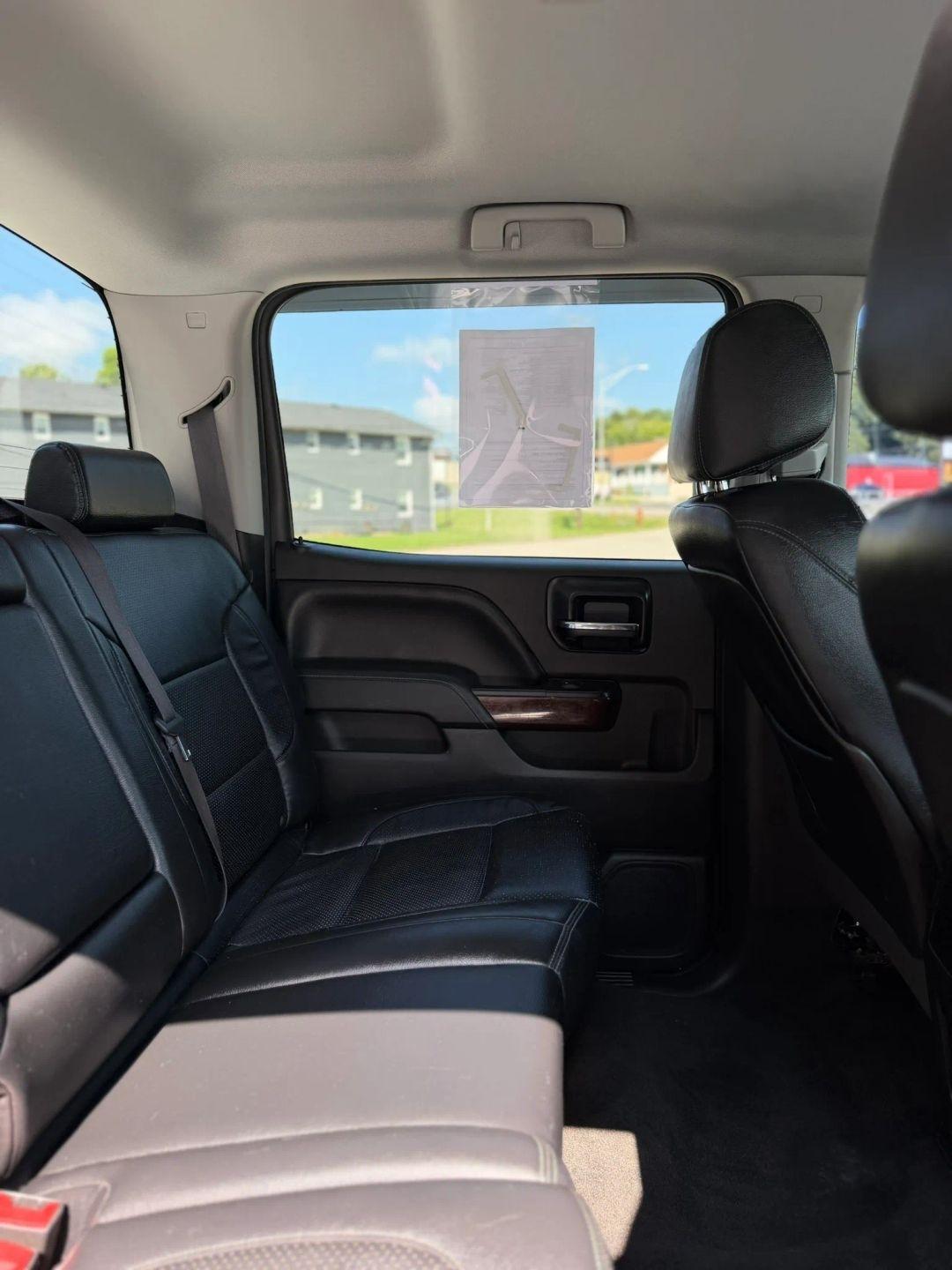 GMC Sierra 1500 4WD Crew Cab 143.5" SLE 2014