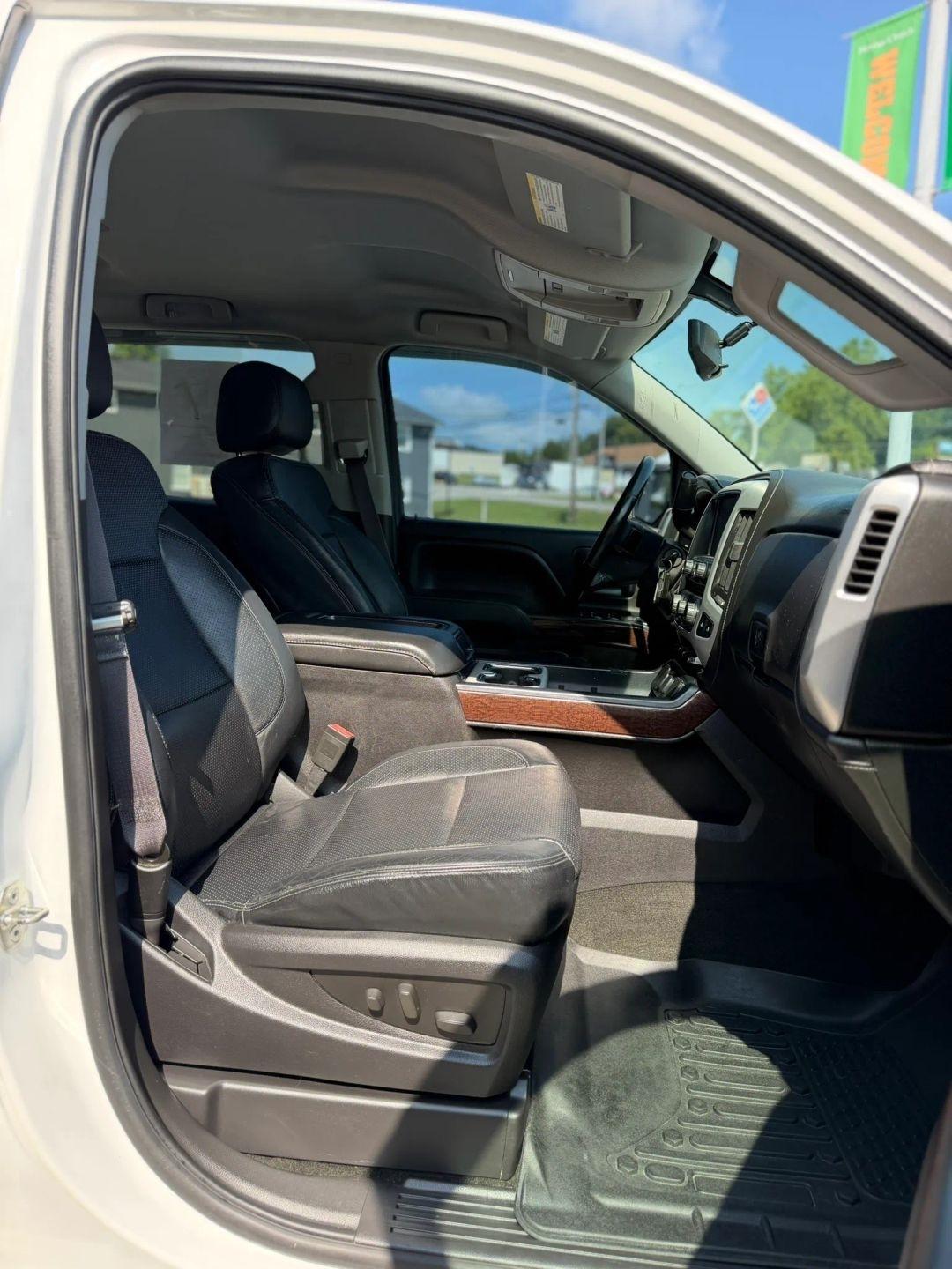 GMC Sierra 1500 4WD Crew Cab 143.5" SLE 2014