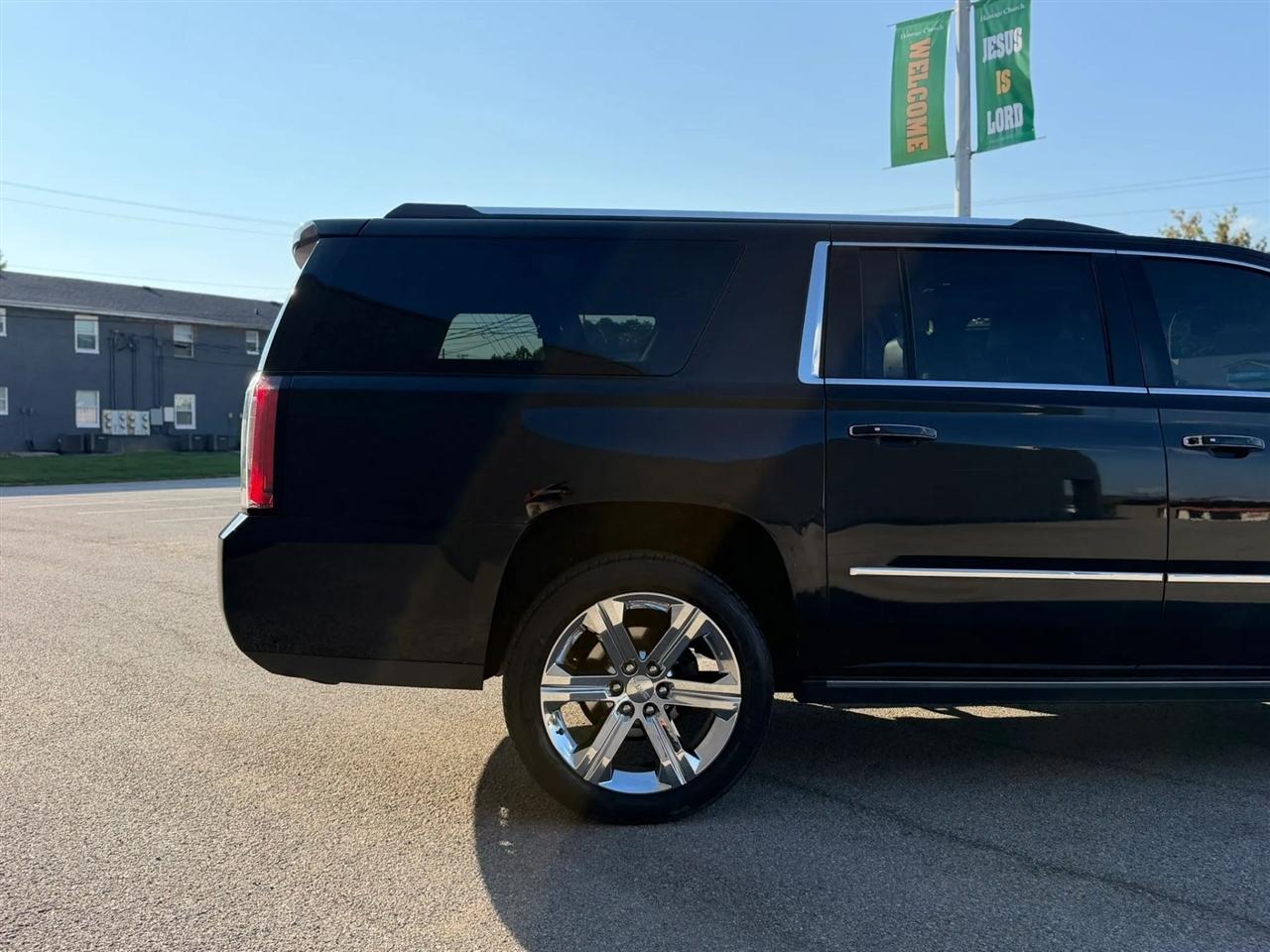 GMC Yukon XL 4WD 4dr Denali 2016