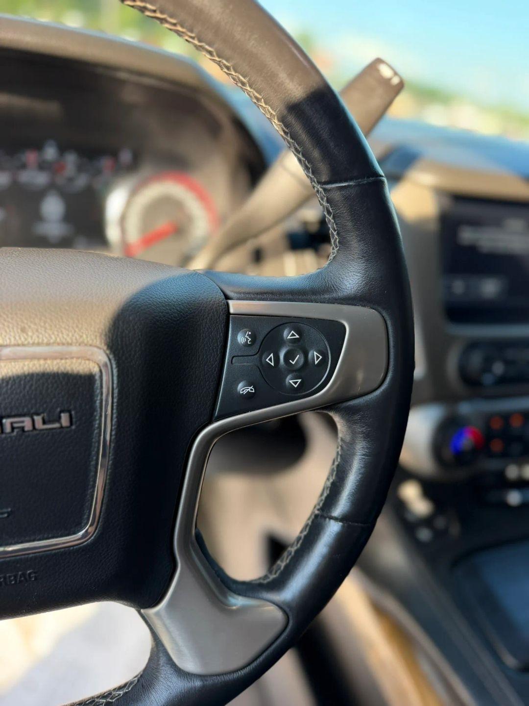 GMC Yukon XL 4WD 4dr Denali 2016