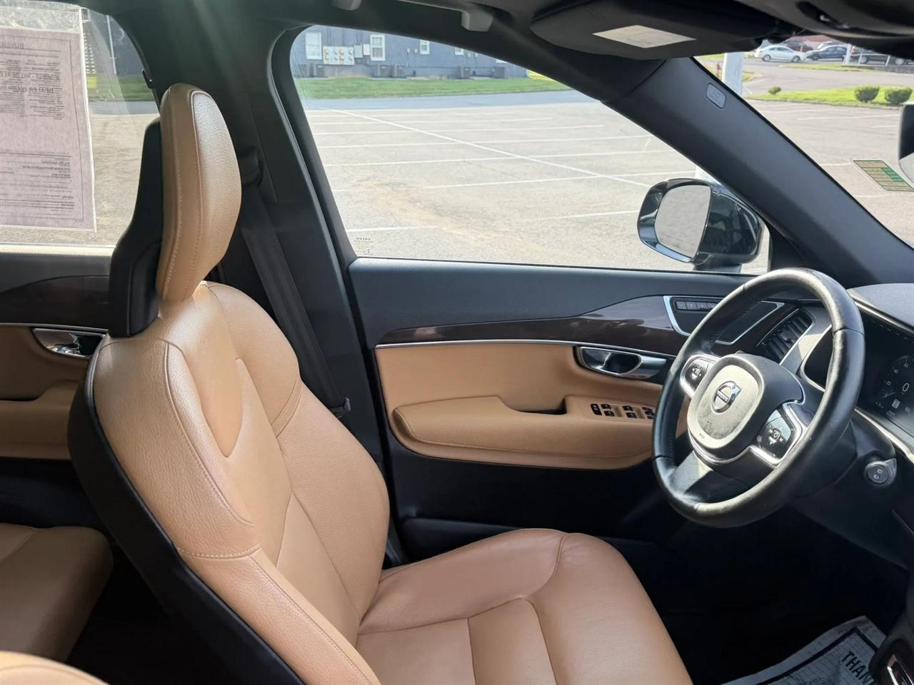 Volvo XC90 AWD 4dr T6 Momentum 2016