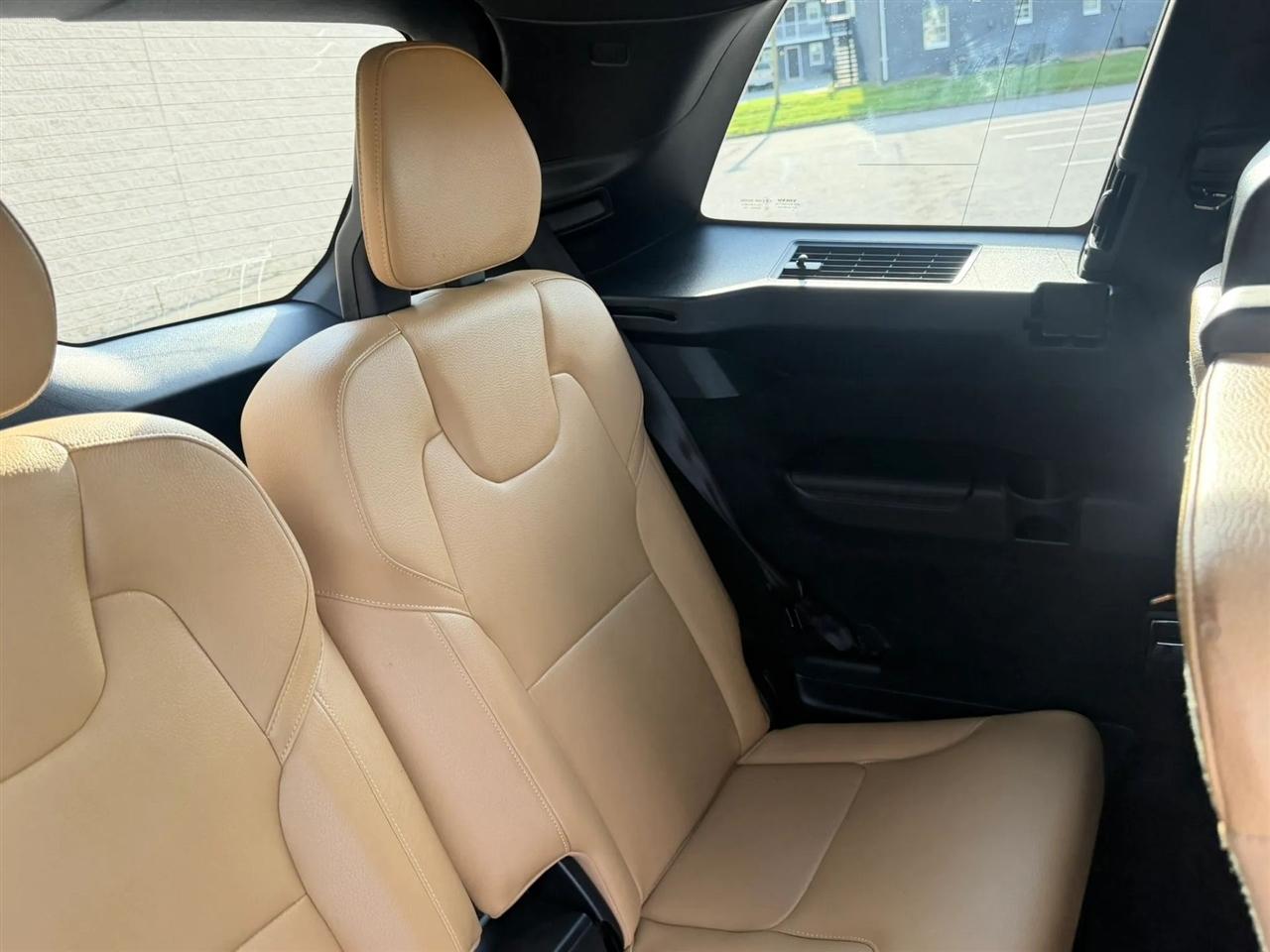 Volvo XC90 AWD 4dr T6 Momentum 2016