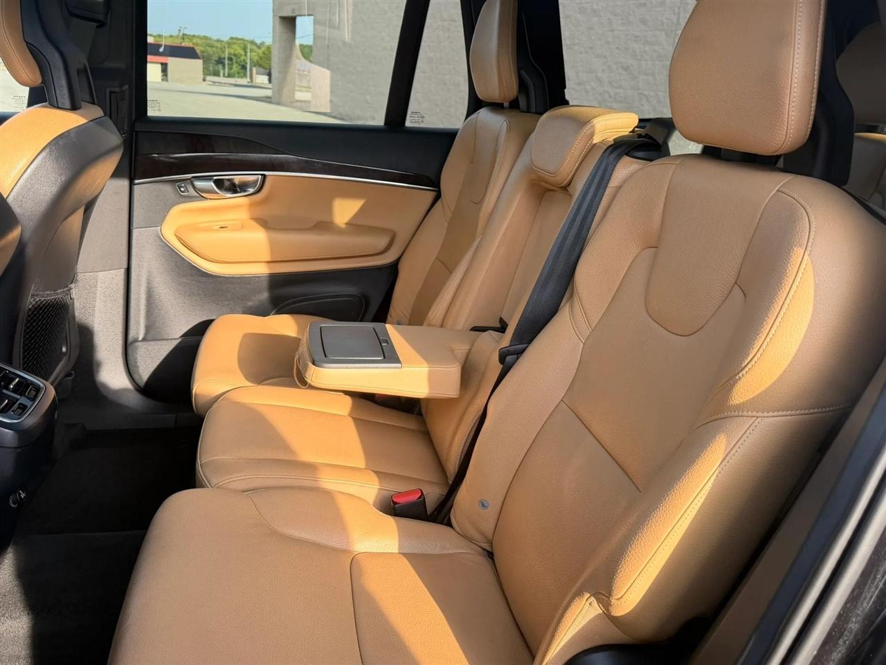 Volvo XC90 AWD 4dr T6 Momentum 2016
