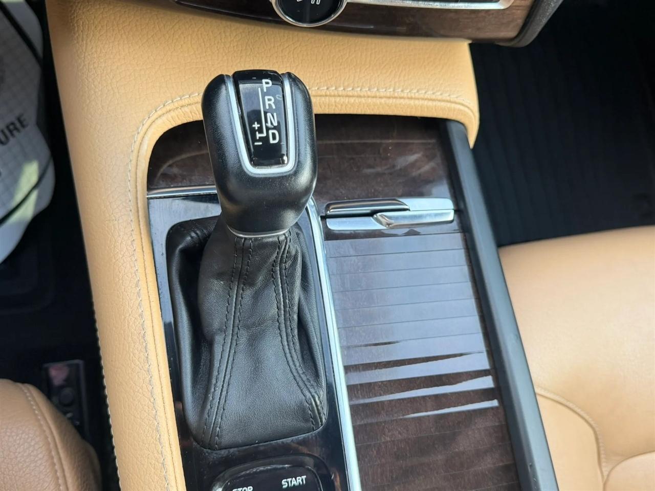Volvo XC90 AWD 4dr T6 Momentum 2016