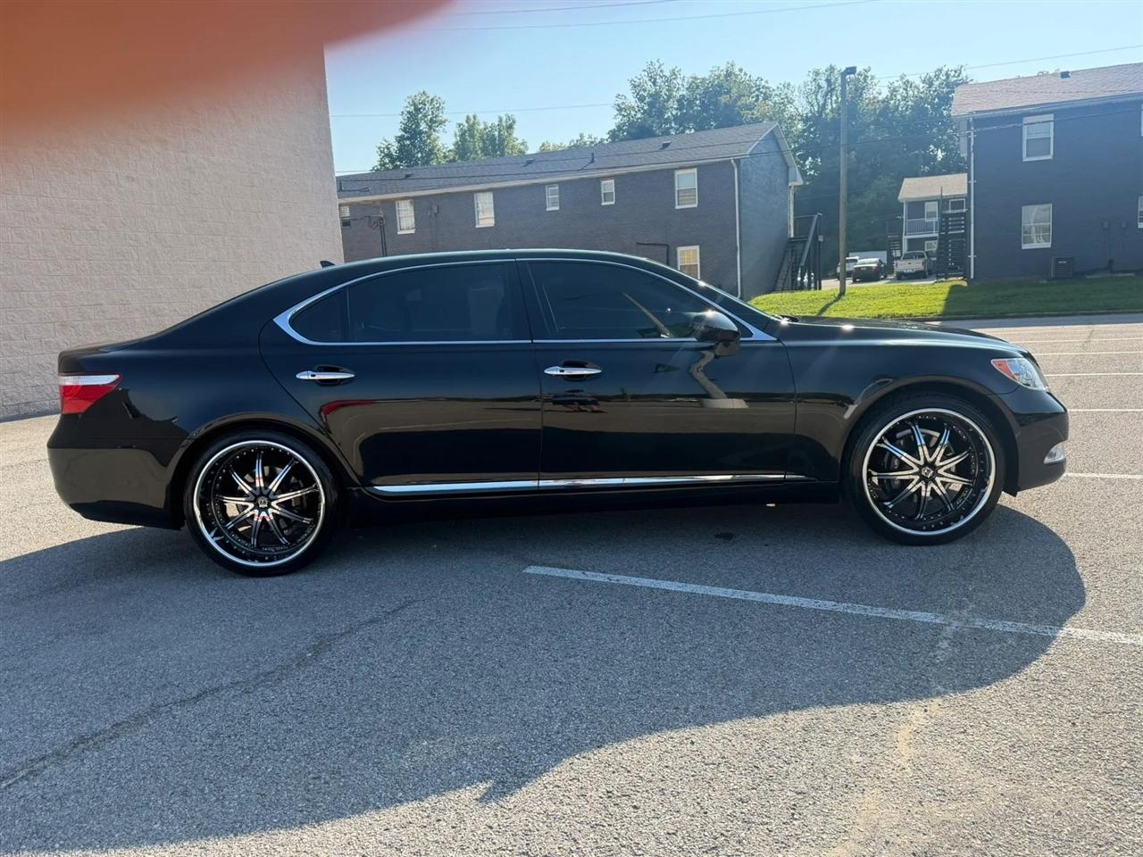 Lexus LS 460 4dr Sdn LWB 2008