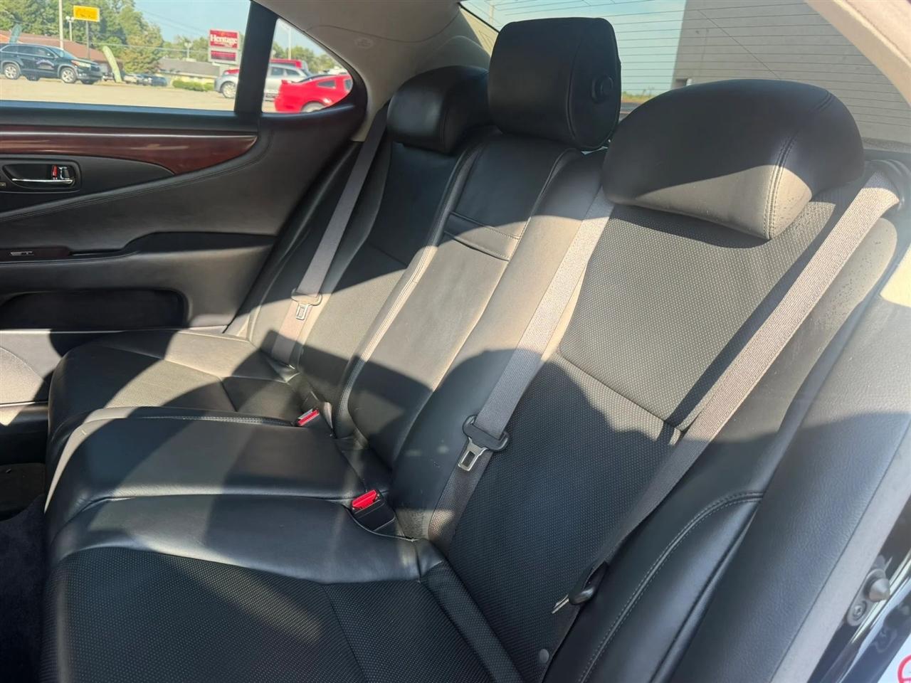 Lexus LS 460 4dr Sdn LWB 2008